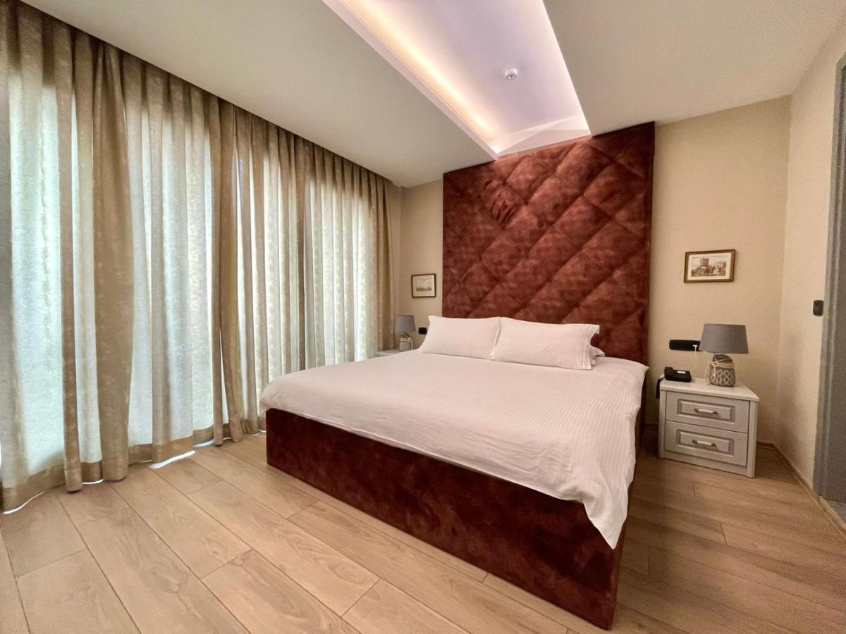 Vila Shard Boutique Hotel Tirana Eksteriør billede