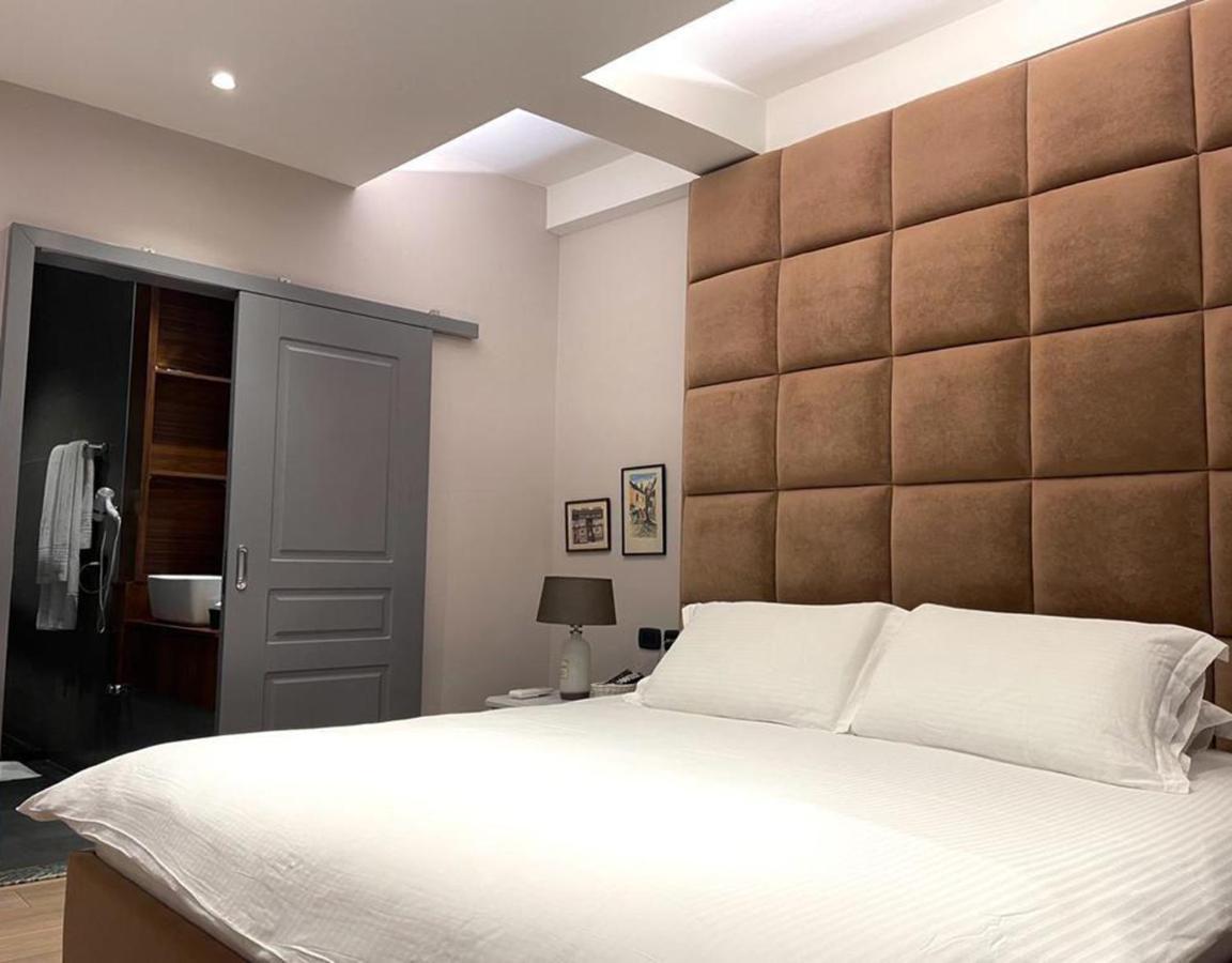 Vila Shard Boutique Hotel Tirana Eksteriør billede