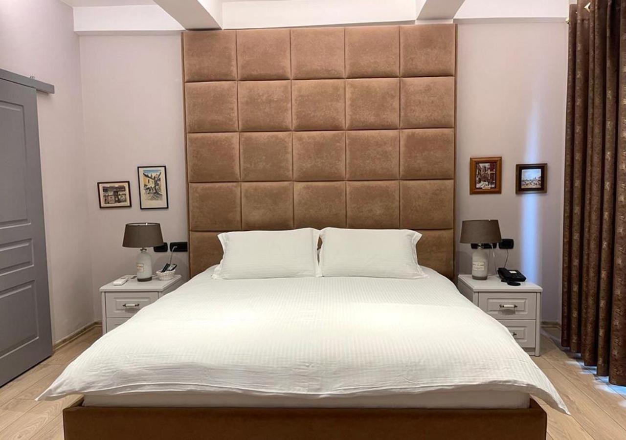 Vila Shard Boutique Hotel Tirana Eksteriør billede