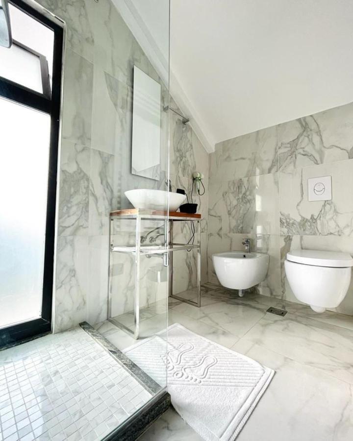 Vila Shard Boutique Hotel Tirana Eksteriør billede